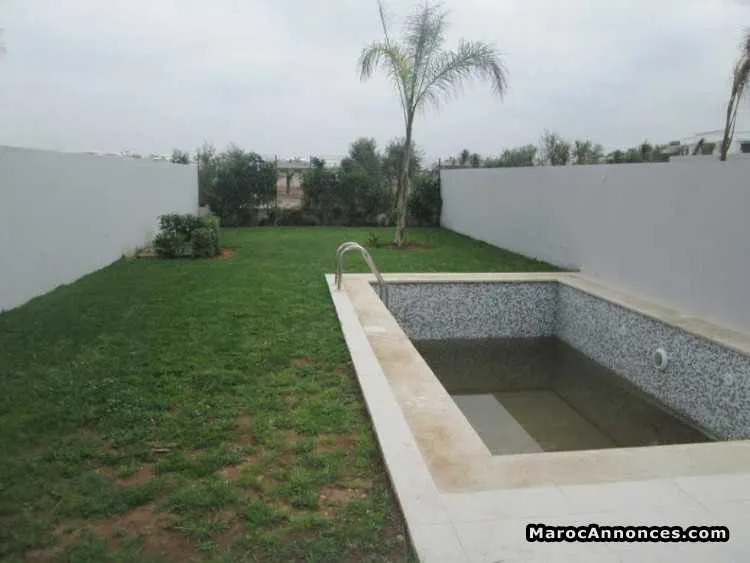 Villa 400m² à bouskoura - الدار البيضاء (3)
