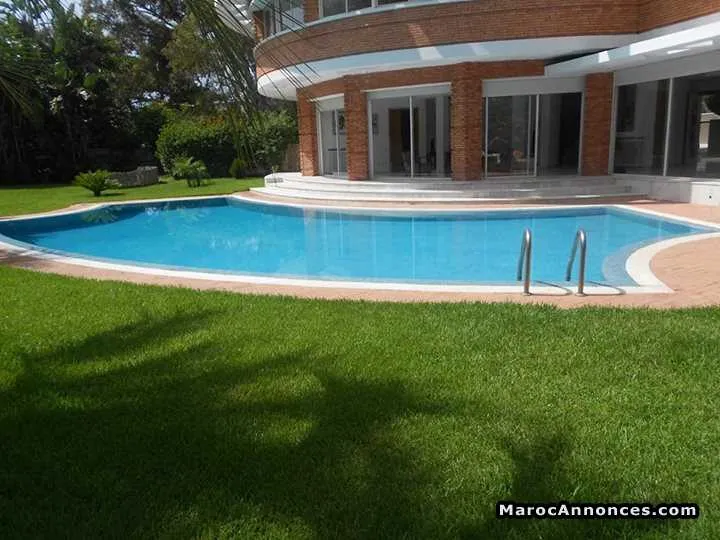 Louer villa à souissi - الرباط