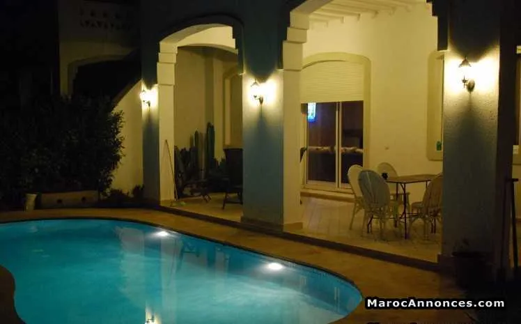 Villa de 340 m² à dar bouazza - الدار البيضاء