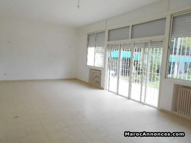 Villa en location à rabat souissi - الرباط (3)
