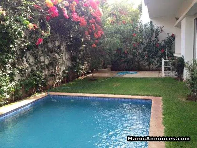 Villa a louer a casablanca - الدار البيضاء