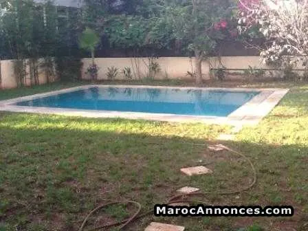 Villa vide à la location à californie - الدار البيضاء