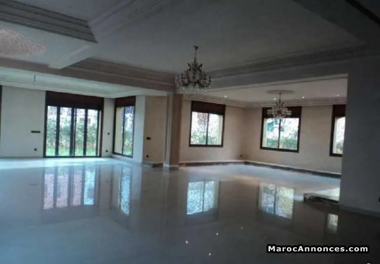 Villa en location au quartier lissasfa - الدار البيضاء