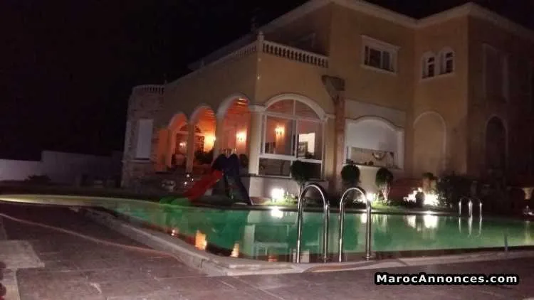 Villa meuble a louer - طنجة