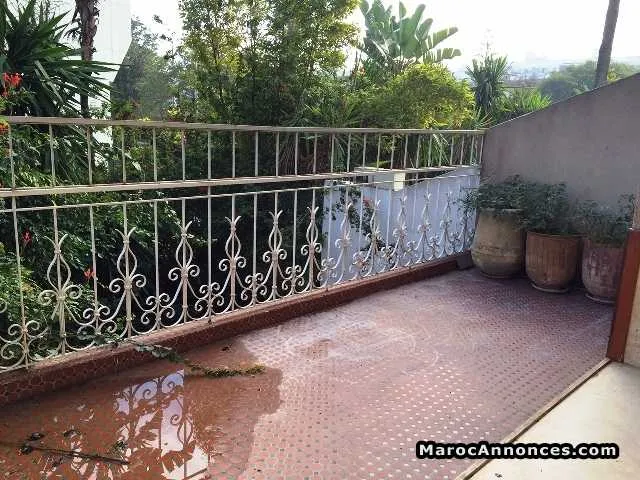 Villa de 200m² à louer sur c.i.l - الدار البيضاء