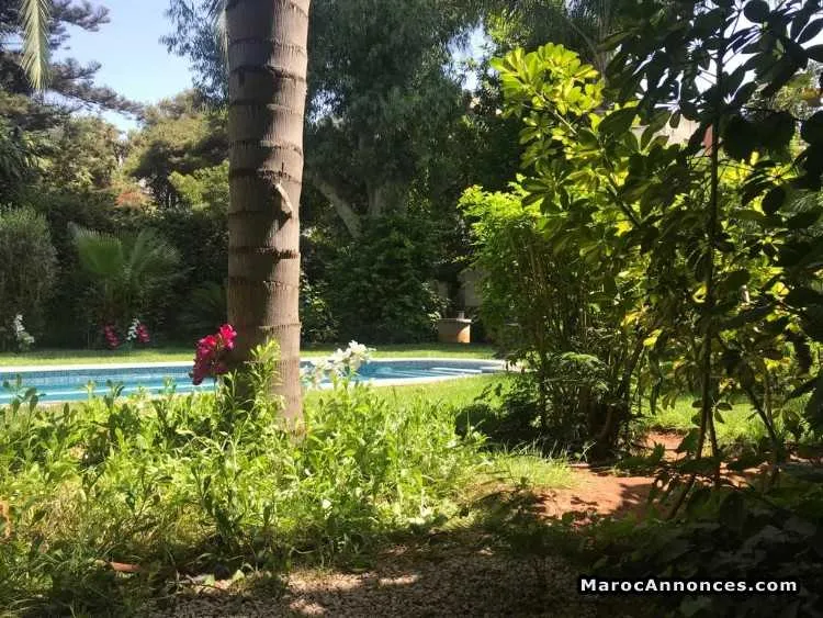 Cil-location jolie villa moderne -1000m²-55000dh-p - الدار البيضاء