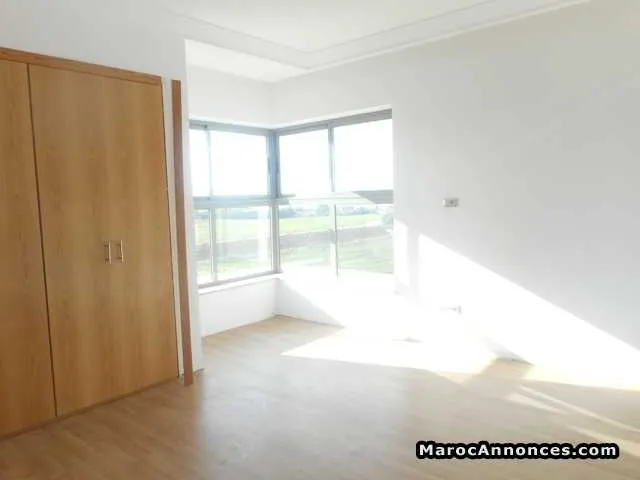 Villa de 320 m² à dar bouazza - الدار البيضاء (2)