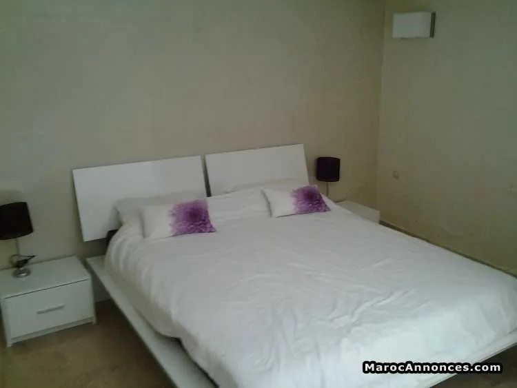 Villa de 360 m² à ain daib. - الدار البيضاء (3)