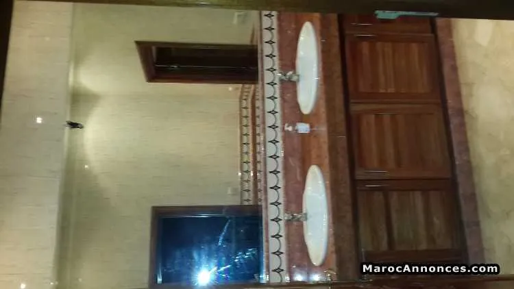 Location  villa - الدار البيضاء (2)