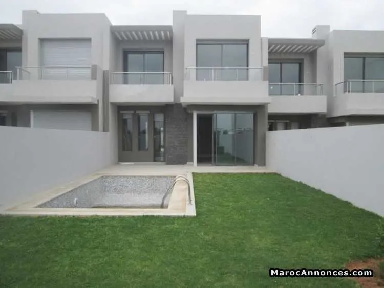 Villa 400m² à bouskoura - الدار البيضاء