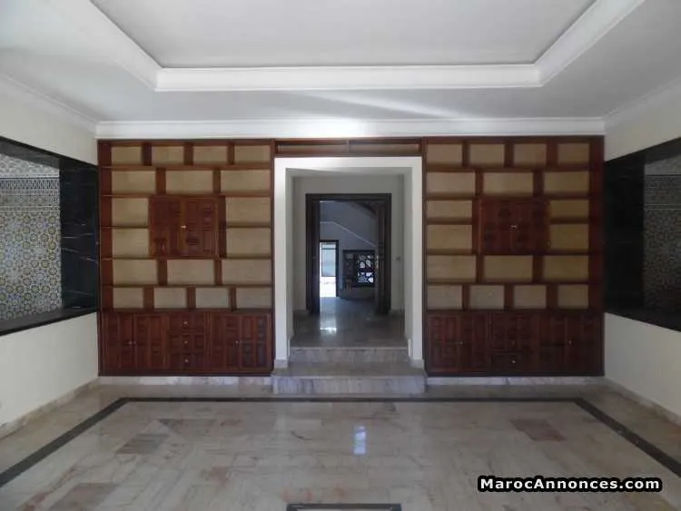Villa en location à hay riad - الرباط (2)