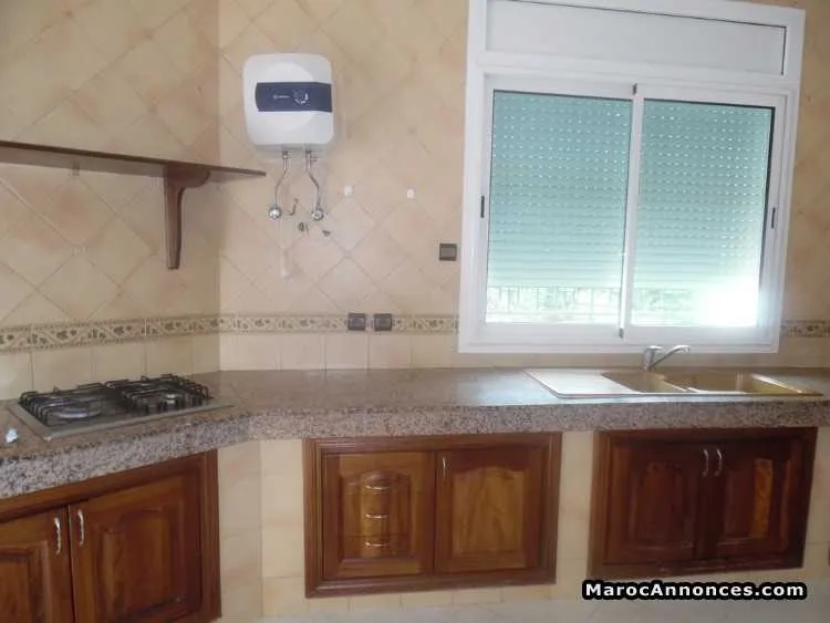 Villa en location à hay riad 700m² - الرباط (3)