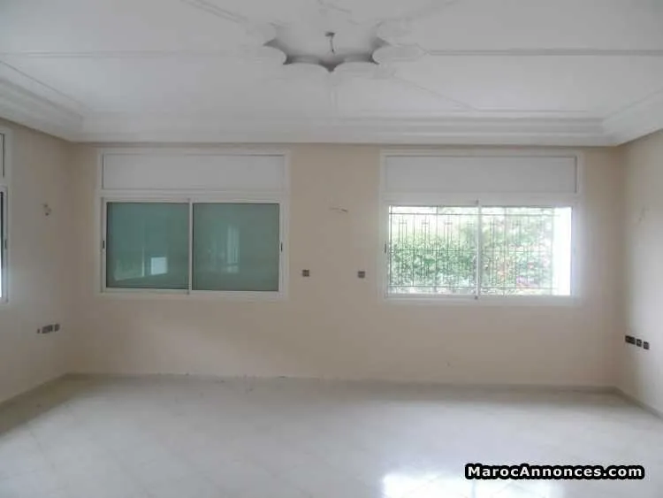 Villa en location à hay riad 700m² - الرباط (2)