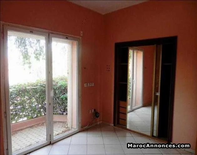 à louer villa de 3ch avec piscine à targa - مراكش (2)