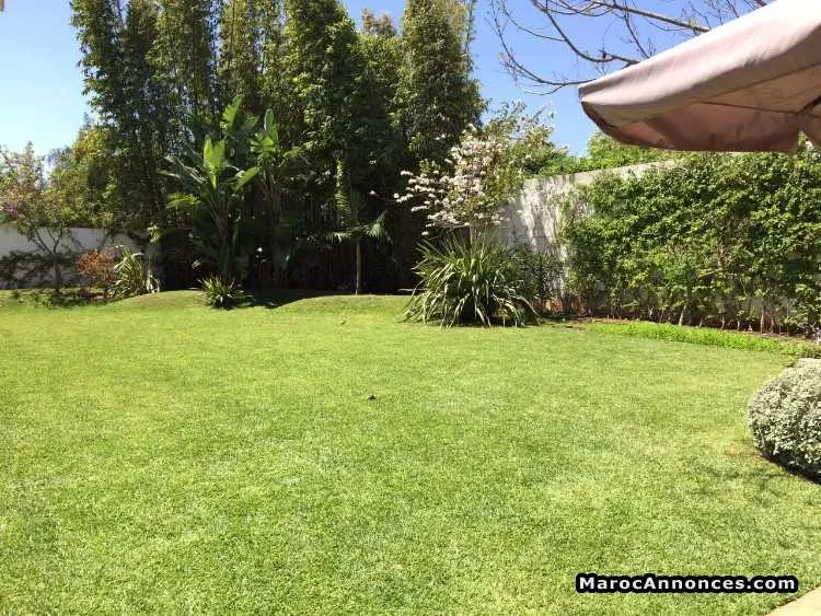 Villa de 1000 m² à bouskoura - الدار البيضاء (2)