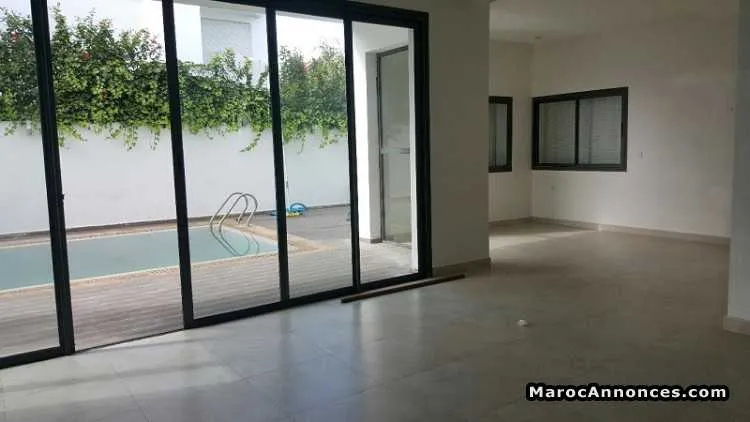 Location villa avec piscine ain diab - الدار البيضاء (3)