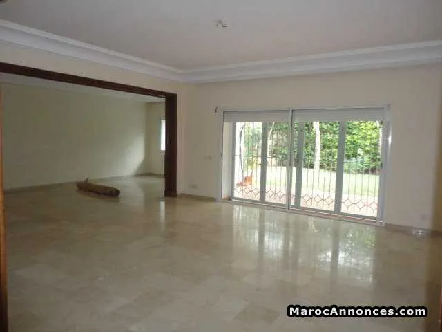 Location villa vide quartier californie - الدار البيضاء (2)