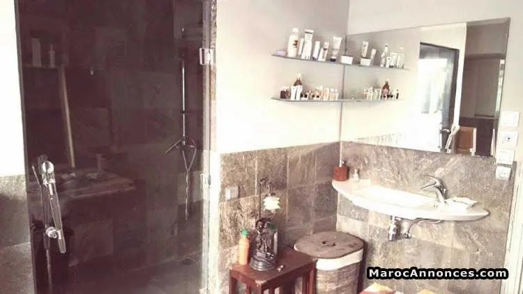 Triplex à louer vide ou meublé ain diab - الدار البيضاء (2)