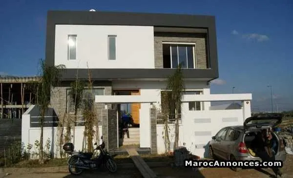 Villa meublé en location à bouskoura - بوسكورة