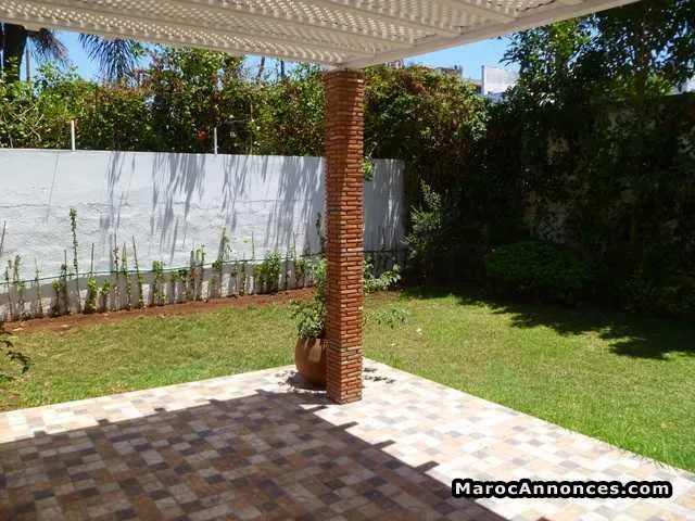 Villa à louer de 450 m² - cil - الدار البيضاء (3)
