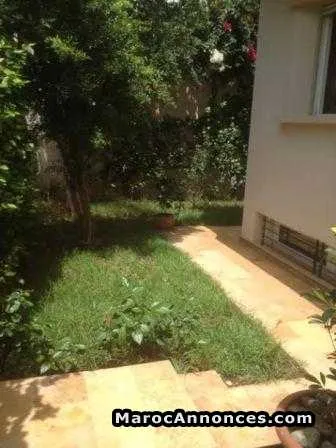 Villa vide à la location à ain diab - الدار البيضاء