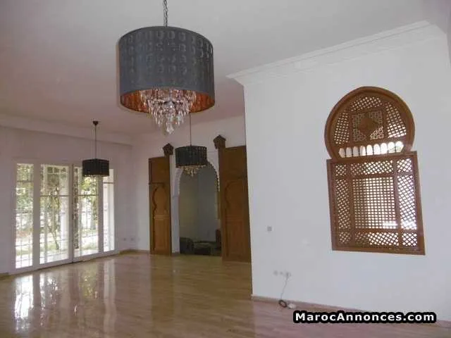 Villa à louer de 750 m² - val d'anfa - الدار البيضاء (3)