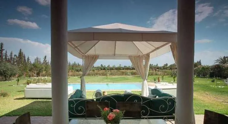 Villa a route d'ourika - مراكش (2)