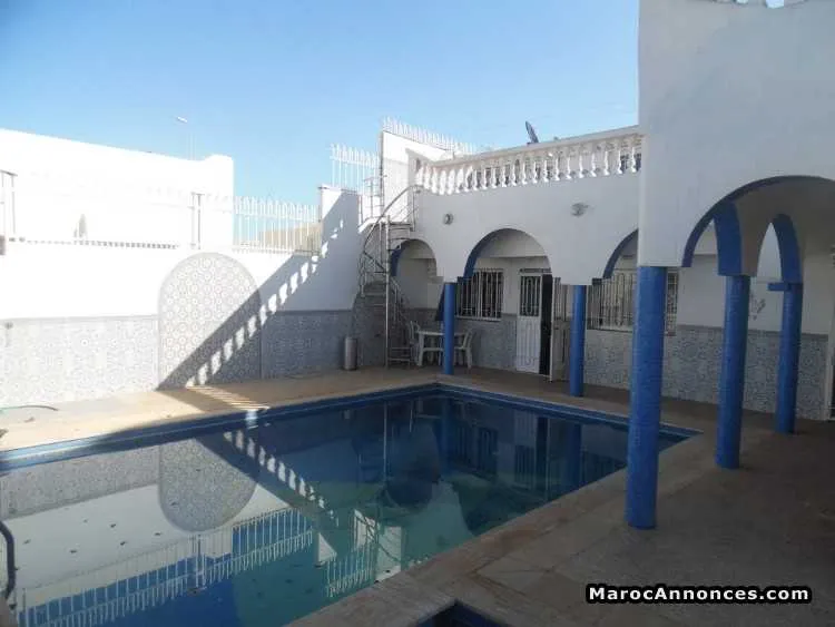 Villa meublée en location à harhoura - الرباط (2)