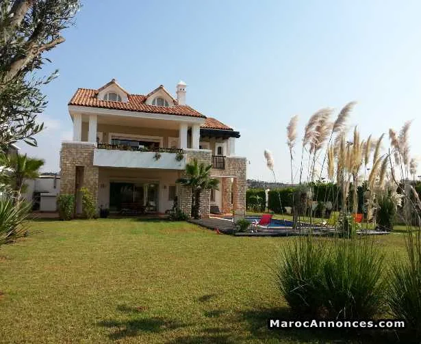 Villa de 205 m² à dar bouazza  casablanca - الدار البيضاء (2)