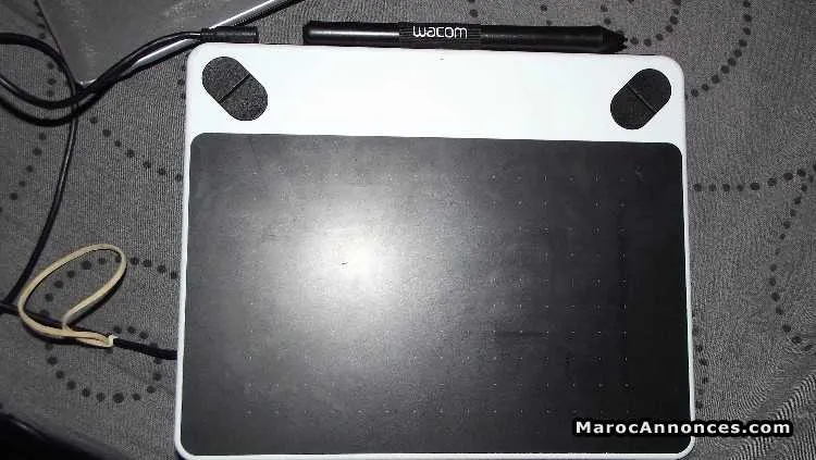 Tablette graphique wacom blanc - الدار البيضاء