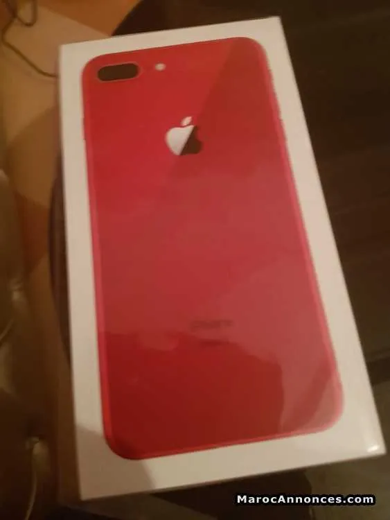 Iphone 8 plus rouge - بوزنيقة (2)