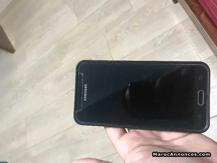 Samsung j3 6 - الرباط