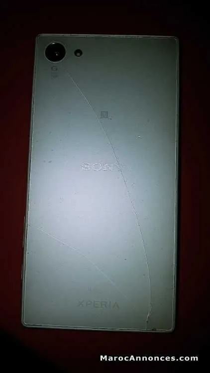 Sony xperia z5 compact - فاس (2)