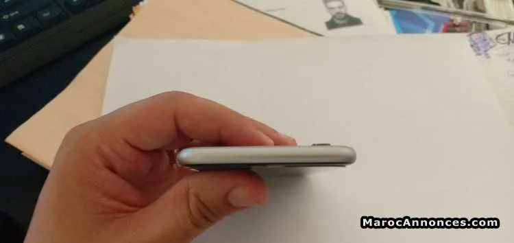 Iphone 6s gris 64gb - مراكش (3)