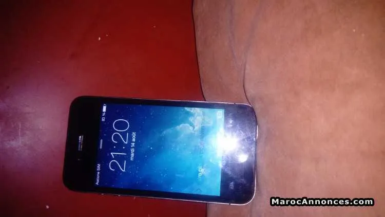 Iphone 4 noir - الدار البيضاء