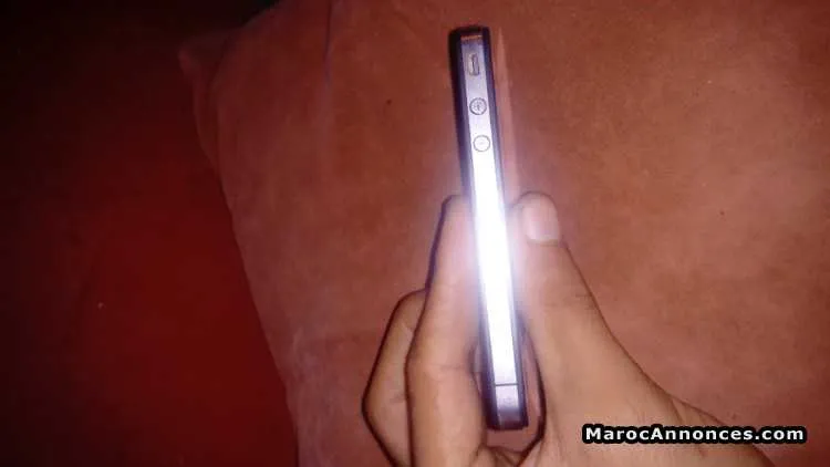 Iphone 4 noir - الدار البيضاء (3)