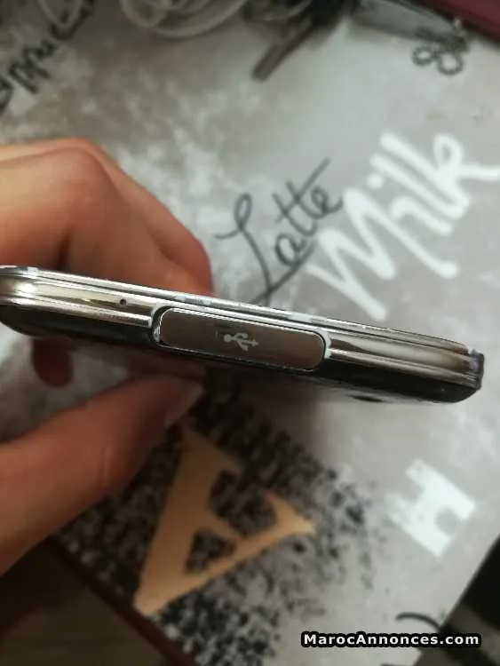 Samsung galaxy s5 - الرباط (3)