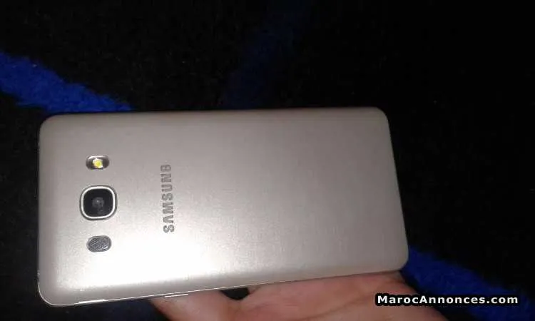 Samsung galaxy j5 6 (2016) gold - الدار البيضاء (3)