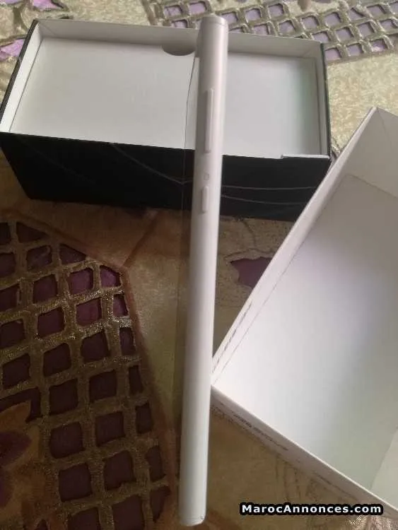 Sony xperia l1 white - فاس (3)