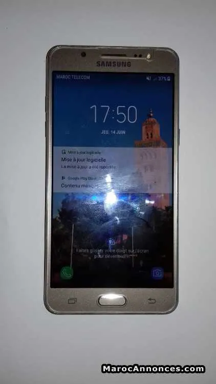 Samsung galaxy j5 6 16go - الرباط