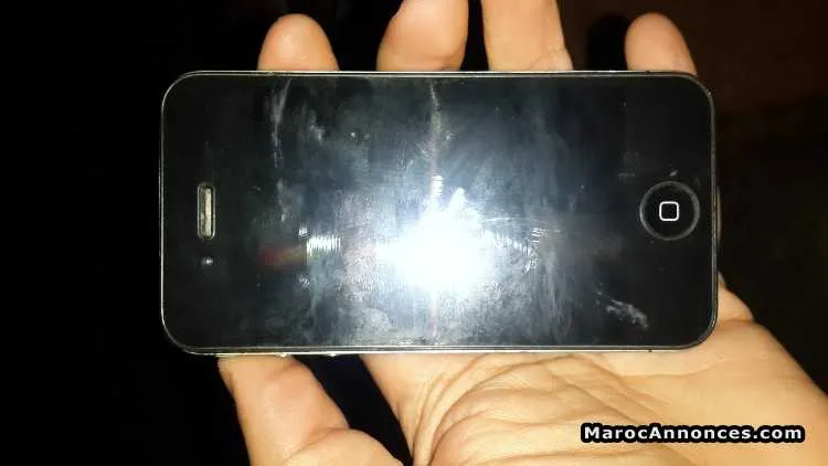 Iphon 4 noir - أكادير