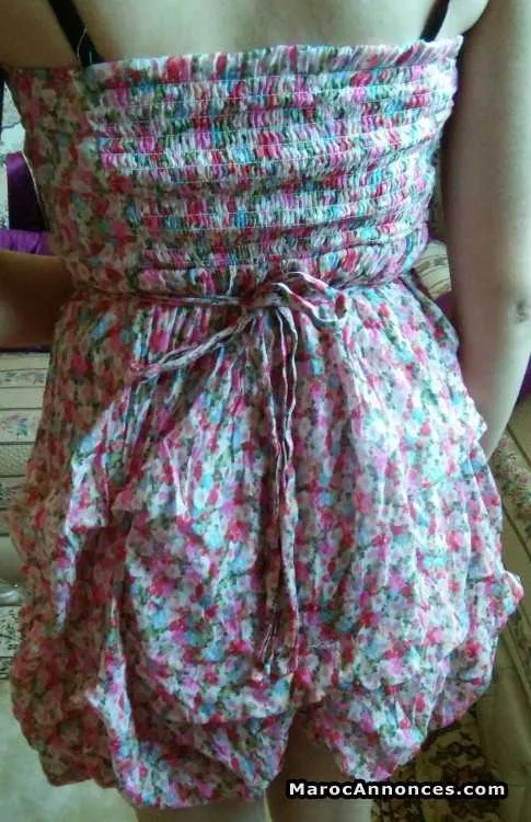 Mini robe taille m 50dhs - الرباط