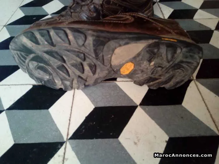 Chaussures meindl - مراكش