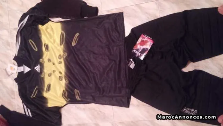 Tenus adidas - مراكش (2)