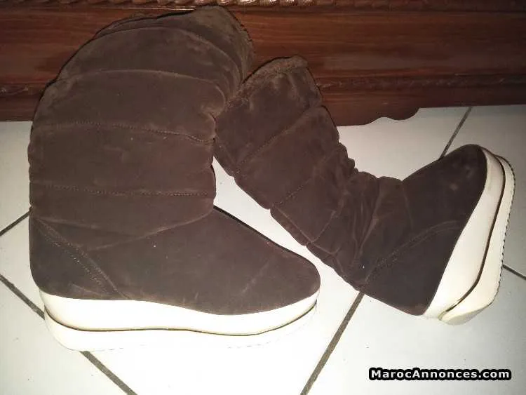 Bottines en daim marron - الدار البيضاء