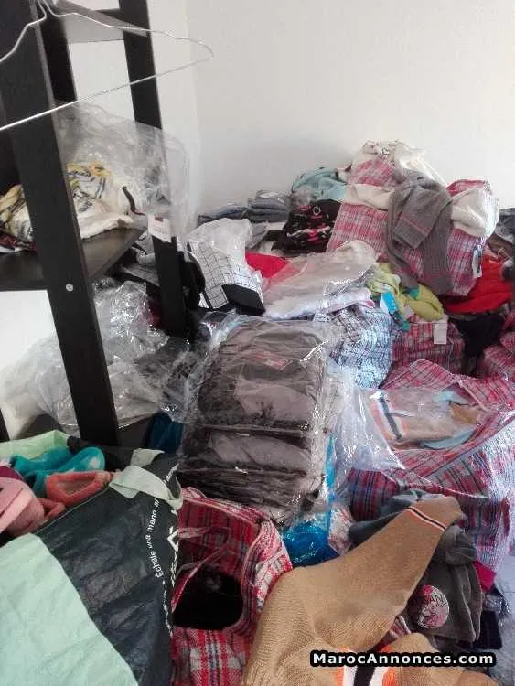 Lot de vêtements enfants a vendre - الرباط (3)
