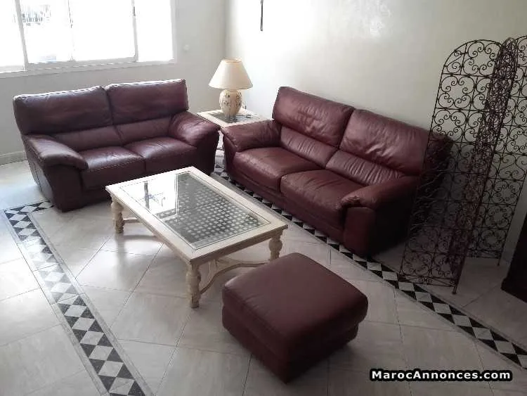 Vends salon entièrement en cuir de buffle - الدار البيضاء