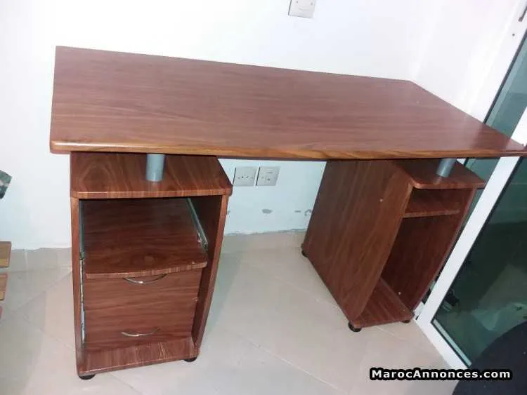 Bureau en bois et fauteuil - القنيطرة (2)