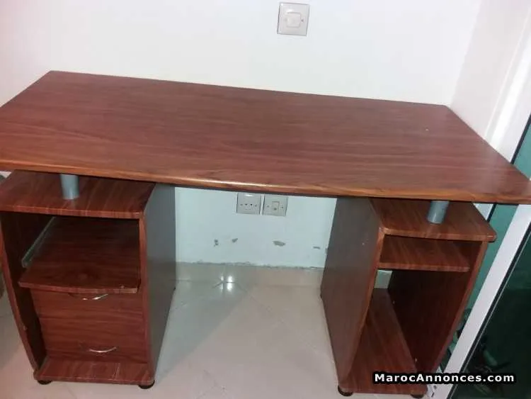 Bureau en bois et fauteuil - القنيطرة (3)