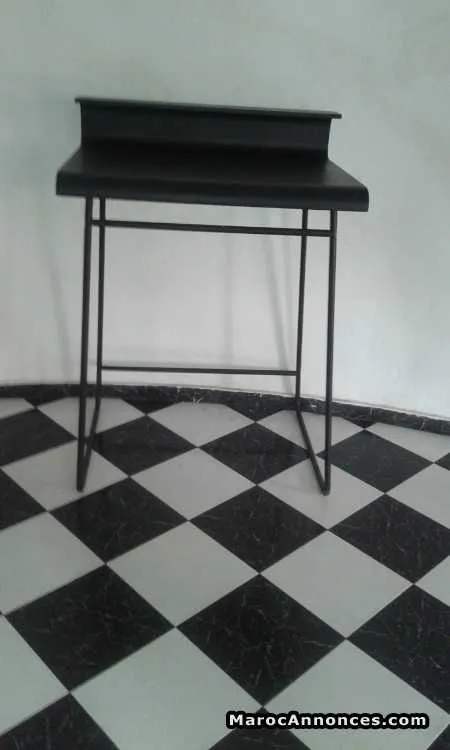 Comptoir / bureau en tres bon etat quasi neuf - الدار البيضاء (2)
